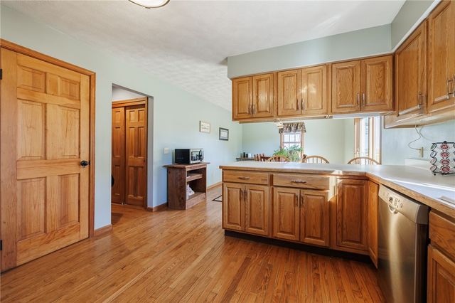 1950 Dow Road, York, NY 14525