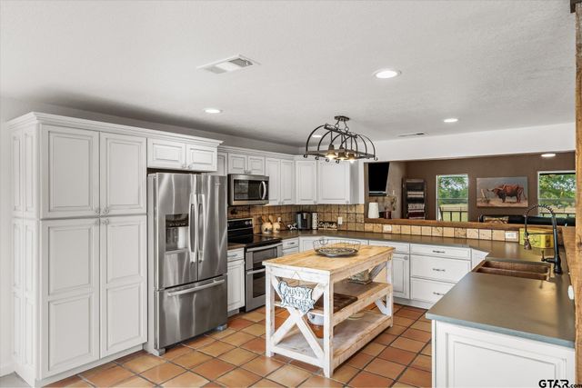 11101 County Road 104, Kaufman, TX 75142