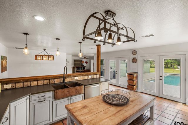 11101 County Road 104, Kaufman, TX 75142
