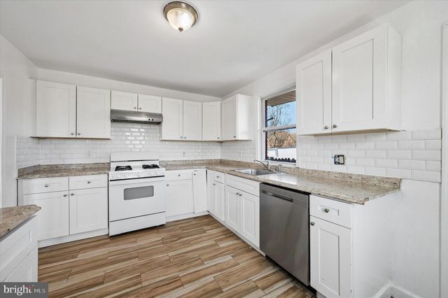 59 HOUSTON RD, Lansdowne, PA 19050