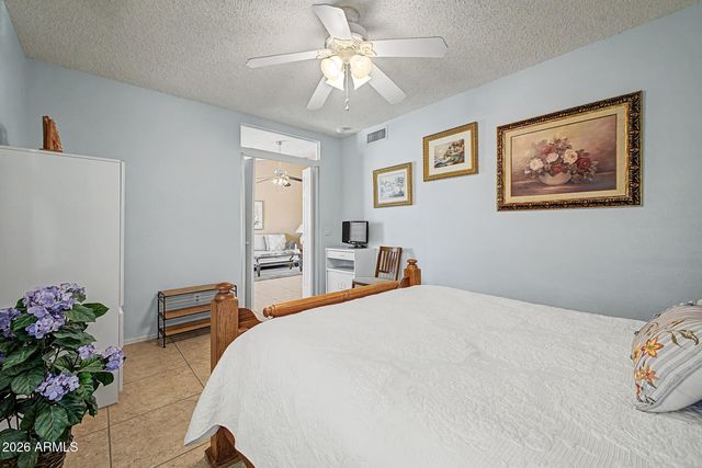 6310 S CYPRESS POINT Drive, Chandler, AZ 85249