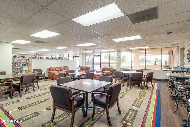 6310 S CYPRESS POINT Drive, Chandler, AZ 85249