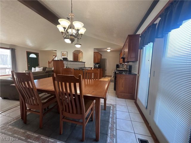 10548 Briar Hill Drive, Kirtland, OH 44094