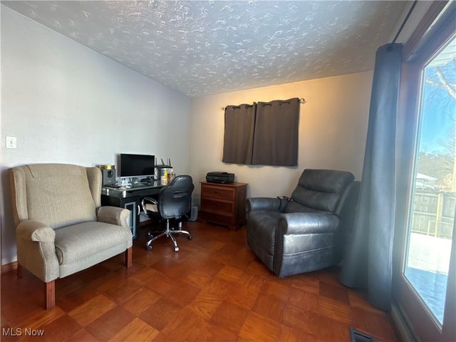 10548 Briar Hill Drive, Kirtland, OH 44094