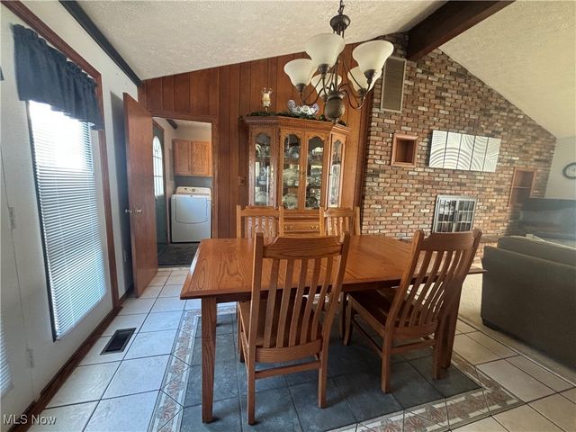 10548 Briar Hill Drive, Kirtland, OH 44094