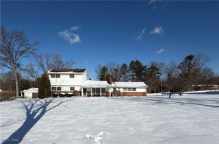 10548 Briar Hill Drive, Kirtland, OH 44094