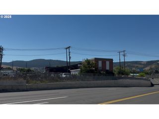 1603 COVE Ave, La Grande, OR 97850