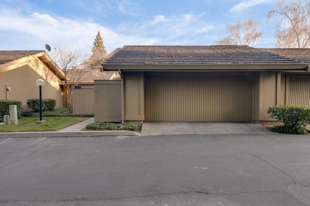 11329 Gold Country Blvd, Gold River, CA 95670