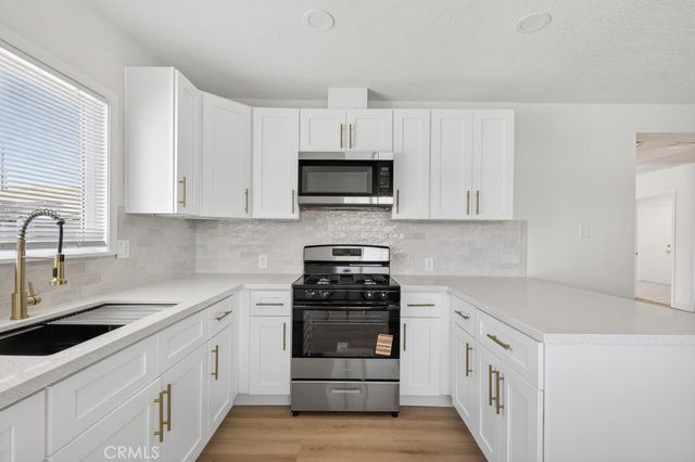 2542 Hall, Jurupa Valley, CA 92509