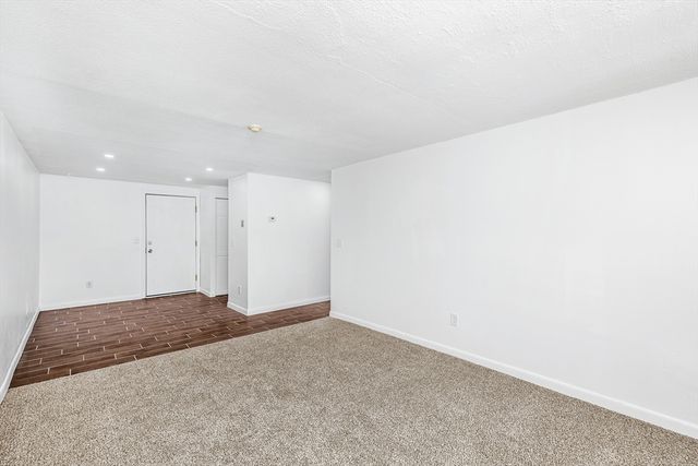 135 Grove Street 135, Rockland, MA 02370