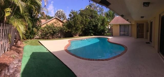 1455 Gallinule Drive, Delray Beach, FL 33444