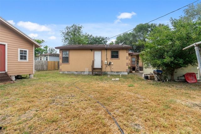 4714 Larcade Dr, Corpus Christi, TX 78415