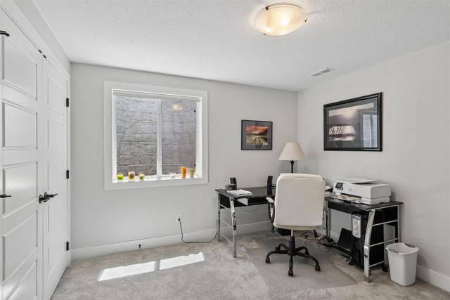 907 Roosevelt Street, Polk City, IA 50226