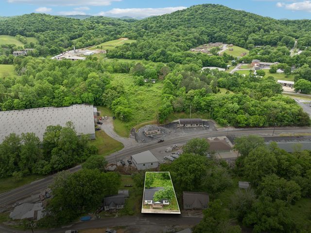 194 Hunter Ave, Carthage, TN 37030