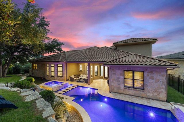 320 Bisset CT, Lakeway, TX 78738