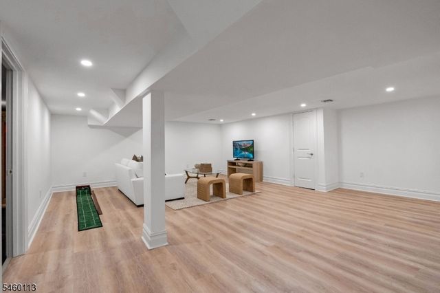 1 Noe Ave, Madison Boro, NJ 07940
