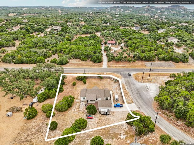 120 Golden Eagle Loop, Canyon Lake, TX 78133