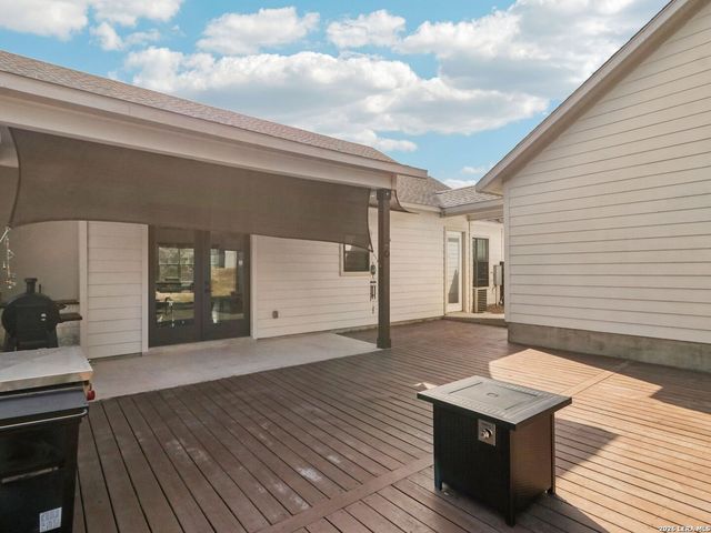 120 Golden Eagle Loop, Canyon Lake, TX 78133