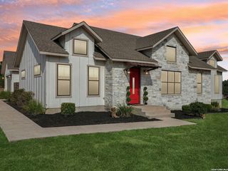 120 Golden Eagle Loop, Canyon Lake, TX 78133