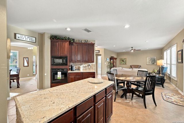 4626 Pinehurst Mesa, San Antonio, TX 78247