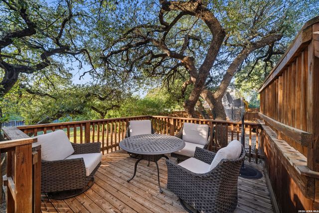 4626 Pinehurst Mesa, San Antonio, TX 78247