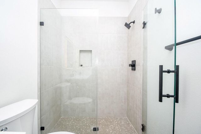 4101 Victoria Avenue B, Dickinson, TX 77539