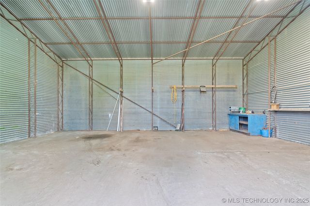 28695 Kennedy Road, Wilson, OK 73463