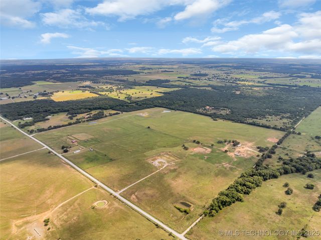 28695 Kennedy Road, Wilson, OK 73463