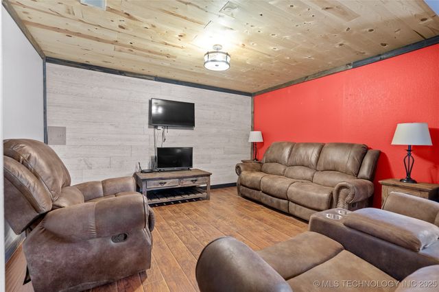 28695 Kennedy Road, Wilson, OK 73463