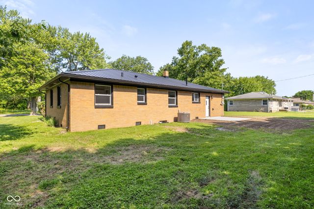 121 Buisdale Drive, Indianapolis, IN 46214