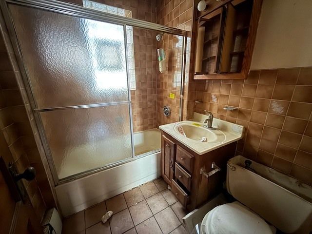 758 S Kedvale Avenue, Chicago, IL 60624