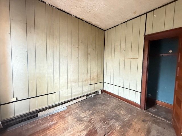 758 S Kedvale Avenue, Chicago, IL 60624