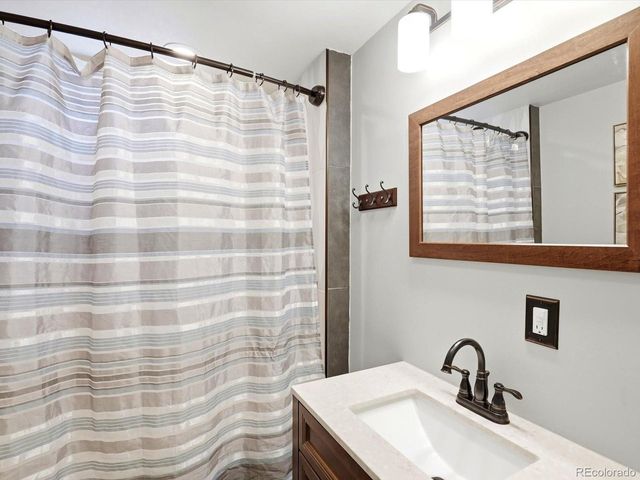 1700 S Irving St, Denver, CO 80219