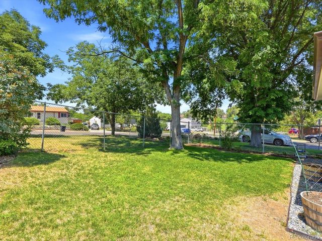 1700 S Irving St, Denver, CO 80219