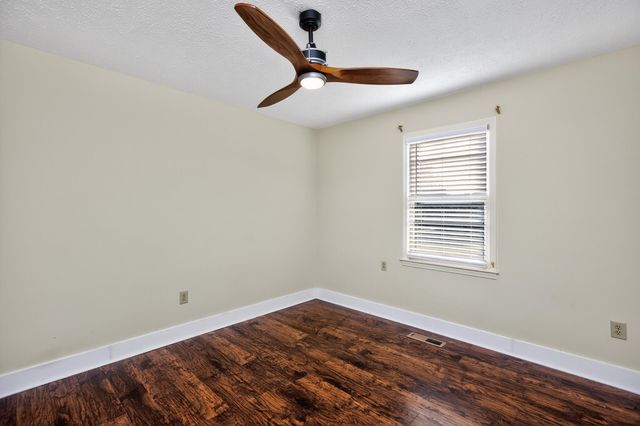 429 Marsailles Road, Versailles, KY 40383