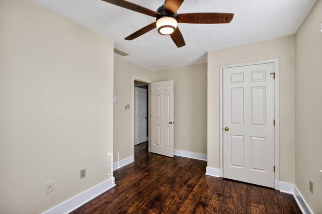 429 Marsailles Road, Versailles, KY 40383