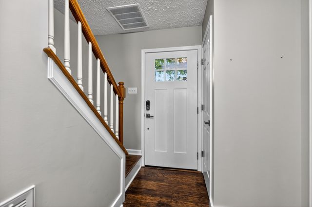 429 Marsailles Road, Versailles, KY 40383