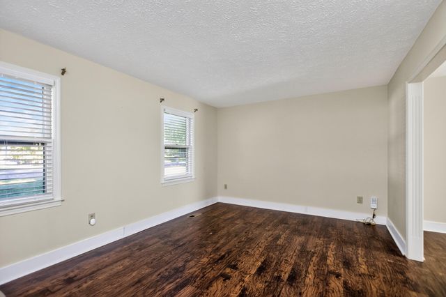 429 Marsailles Road, Versailles, KY 40383