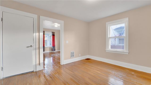 191 Ellison Street 191, Rochester, NY 14609