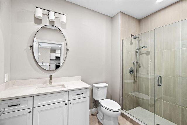 485 Blue Hills Parkway 16, Milton, MA 02186