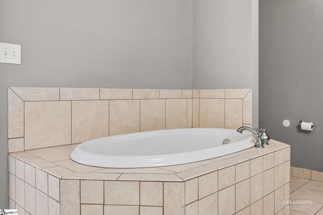 605 Watermarke Lane, Anderson, SC 29621