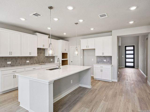 11357 Feather Vale, San Antonio, TX 78254