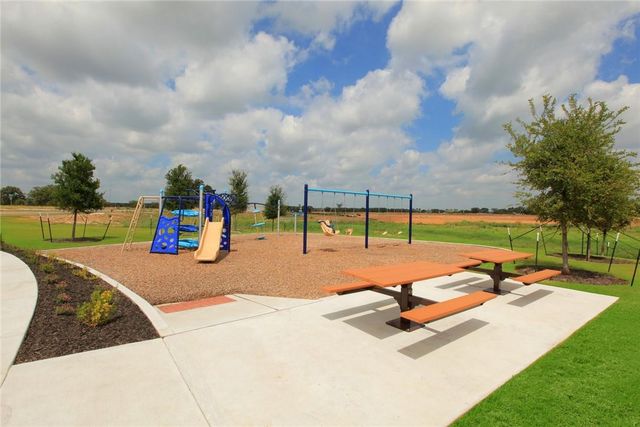 115 Red Oak PL, Bastrop, TX 78602