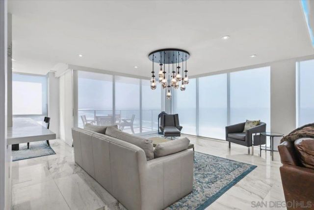 1830 Avenida Del Mundo 1210, Coronado, CA 92118
