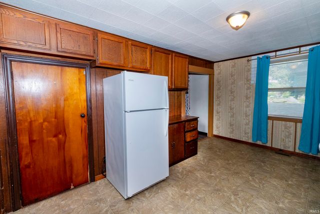 29179 County Road 10, Elkhart, IN 46514