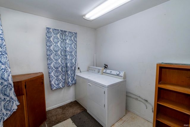 29179 County Road 10, Elkhart, IN 46514