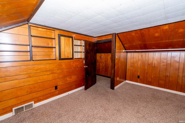 29179 County Road 10, Elkhart, IN 46514