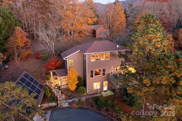 105 Avondale Heights Road, Asheville, NC 28803