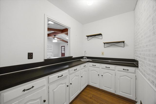 306 Rockbrook Drive, Rockwall, TX 75087