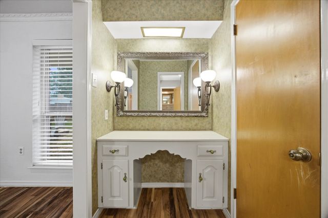 306 Rockbrook Drive, Rockwall, TX 75087